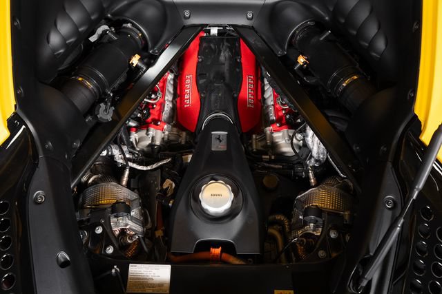 Certified 2023 Ferrari SF90 Stradale AWD/4WD image 10