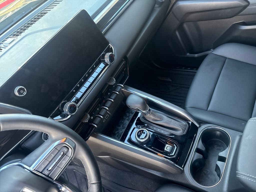 Used 2025 GMC Canyon Elevation w/ Convenience Package image 13