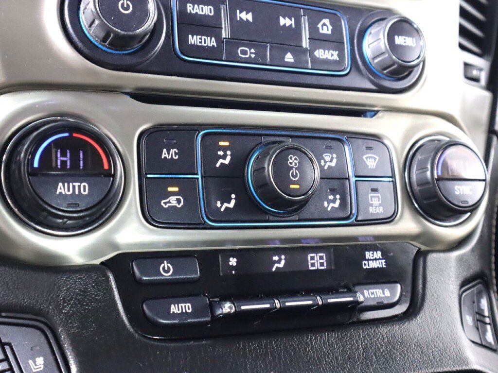 Used 2018 GMC Yukon Denali w/ Denali Ultimate Package AWD/4WD image 23