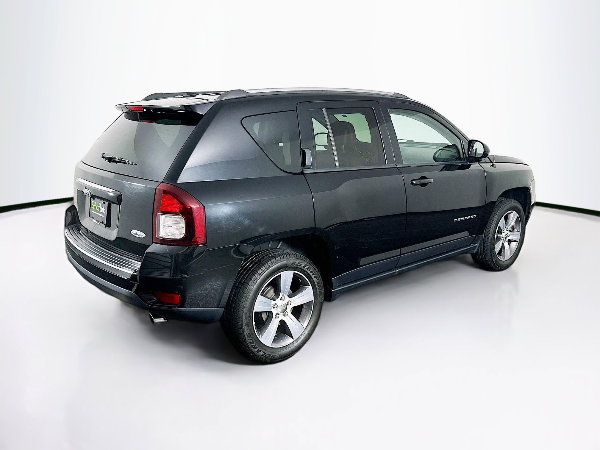 Used 2017 Jeep Compass High Altitude image 9