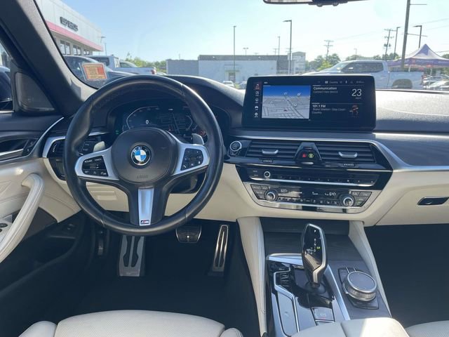 Used 2022 BMW 530i w/ M Sport Package image 13