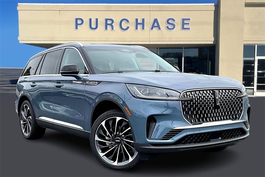 New 2025 Lincoln Aviator Reserve w/ Luxury Package