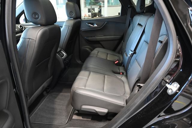 Used 2019 Chevrolet Blazer LT w/ Sun and Wheels Package image 11