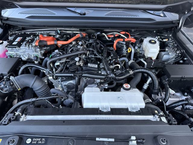 Certified 2024 Toyota Land Cruiser image 19