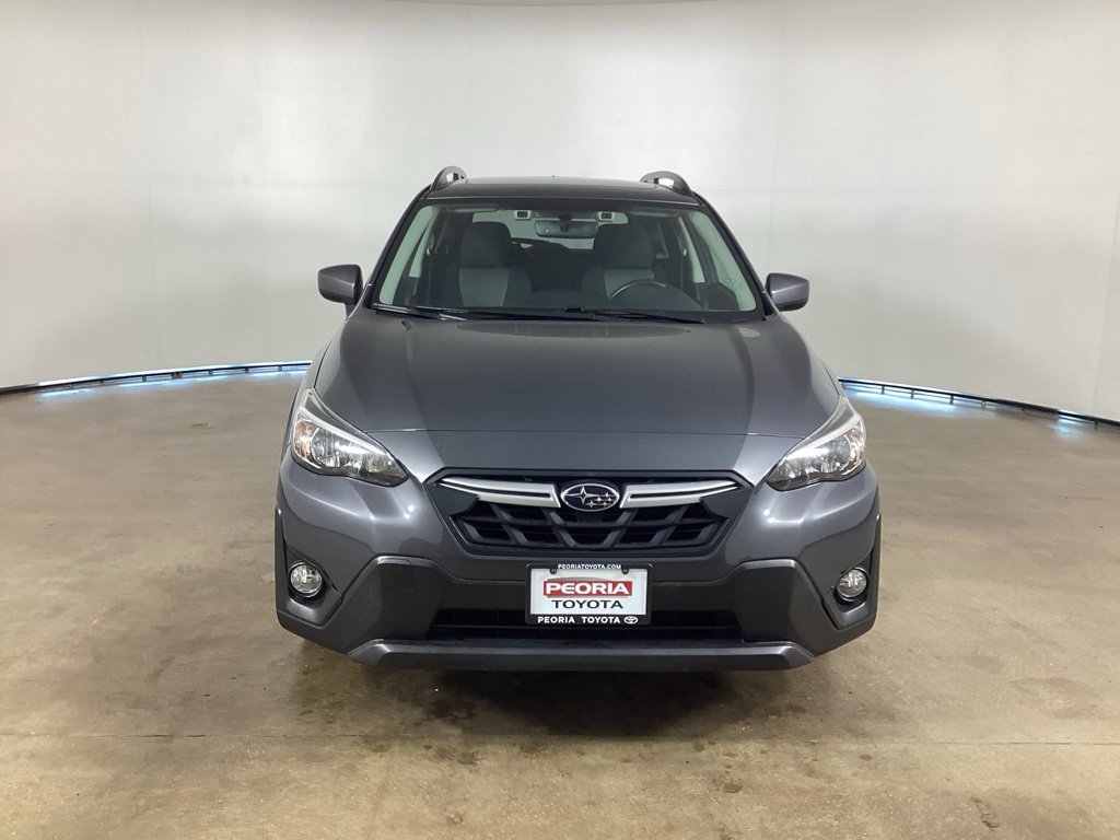 Used 2022 Subaru Crosstrek 2.0i Premium w/ Moonroof Package AWD/4WD image 2