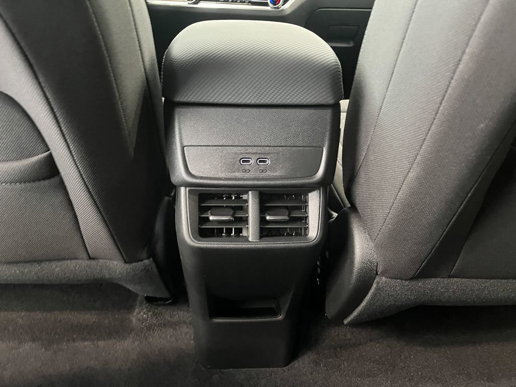 Certified 2025 Chevrolet Equinox LT w/ Safety and Technology Package image 30