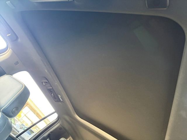 Certified 2023 GMC Yukon XL SLT w/ SLT Premium Package image 25