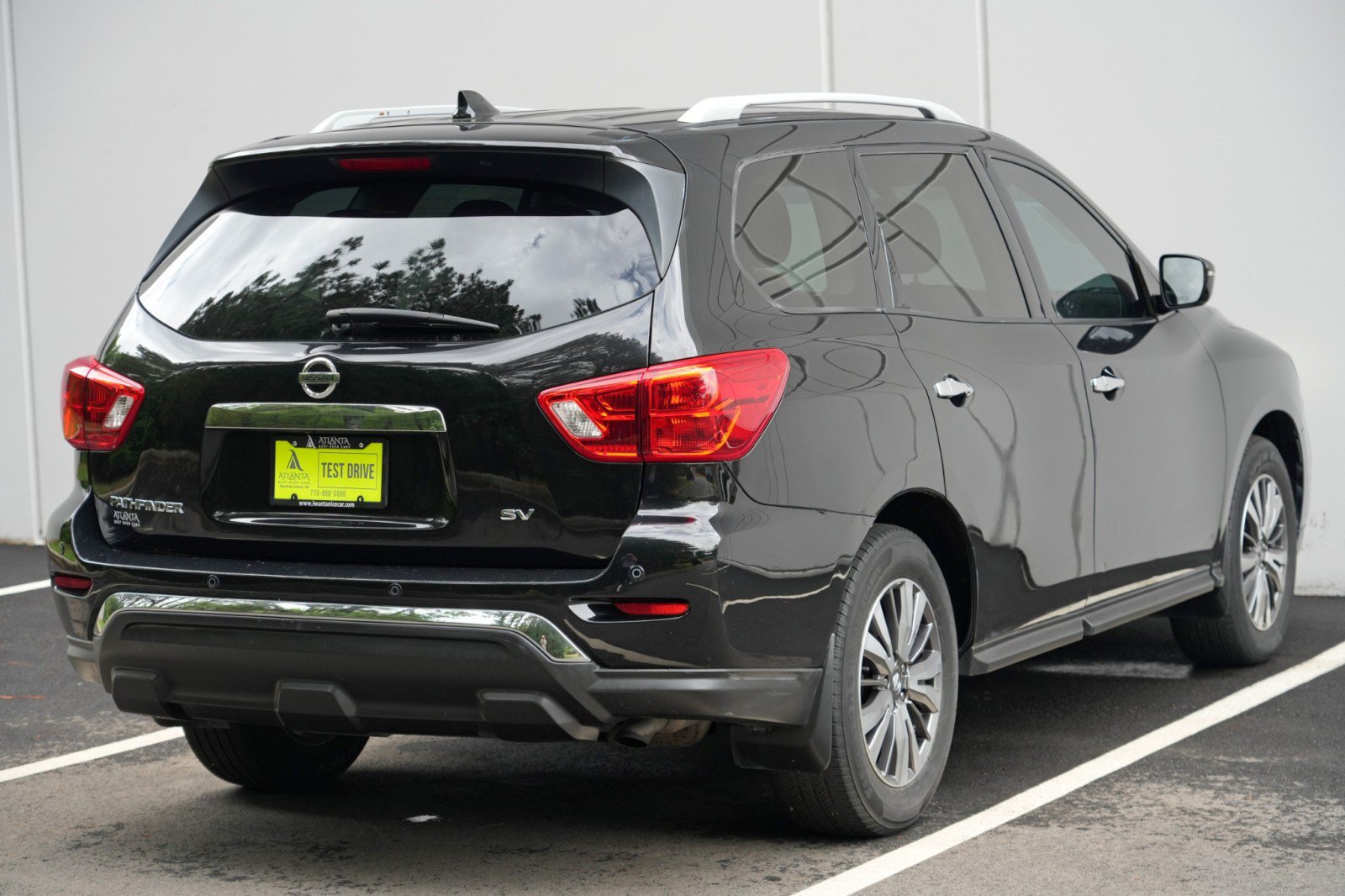 Used 2019 Nissan Pathfinder SV FWD image 47