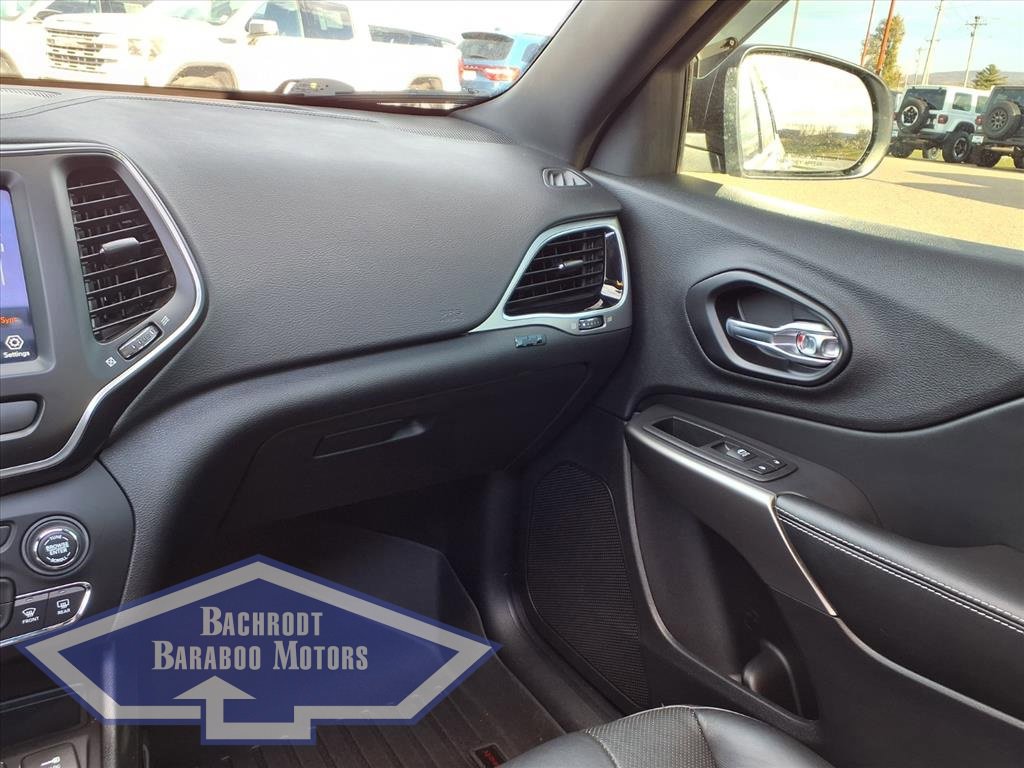 Used 2021 Jeep Cherokee Latitude Lux 80th Anniv w/ Quick Order Package 26U 80TH image 21