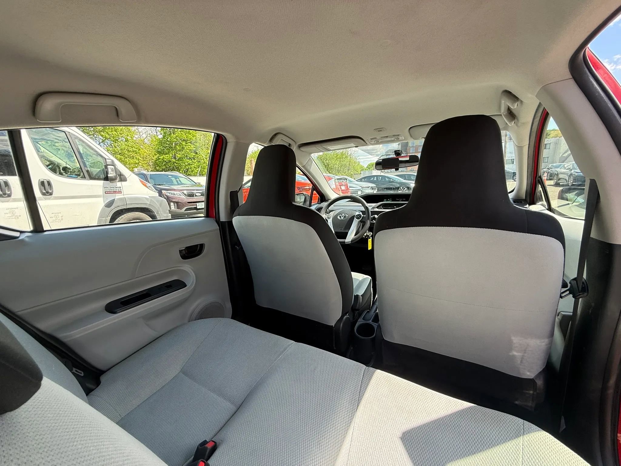 Used 2012 Toyota Prius C One FWD image 24