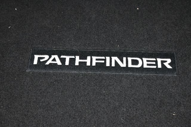 Used 2026 Nissan Pathfinder SL FWD image 17