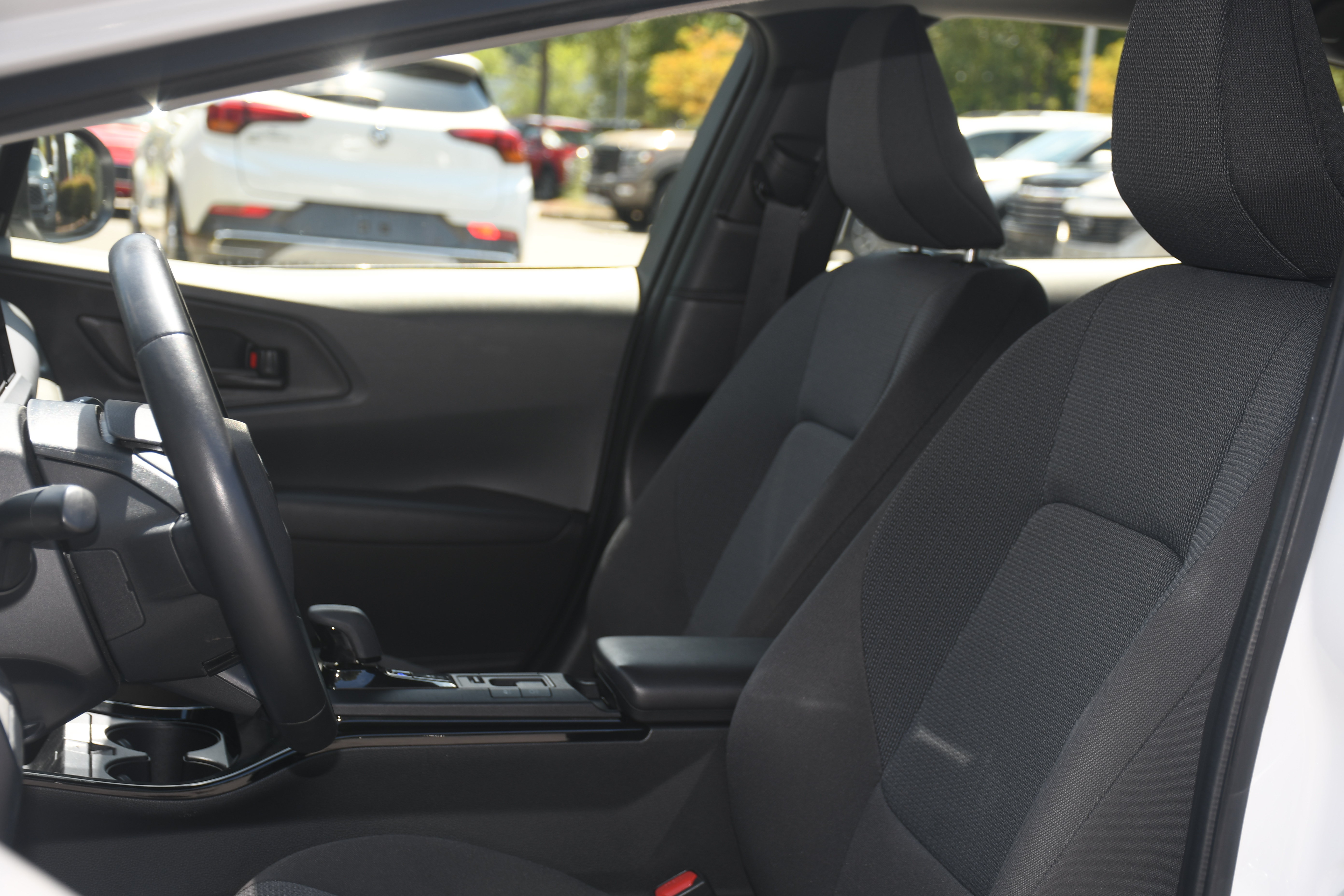 Certified 2024 Toyota Prius LE AWD/4WD image 11