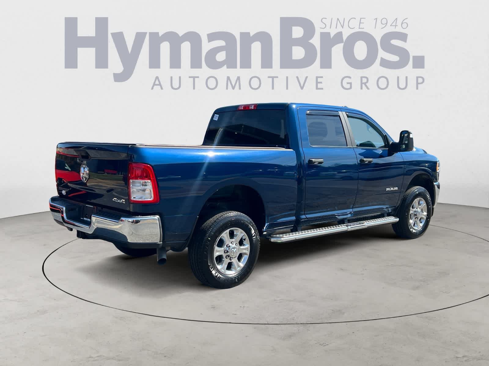 Used 2024 RAM 2500 Big Horn w/ Bed Utility Group AWD/4WD image 3