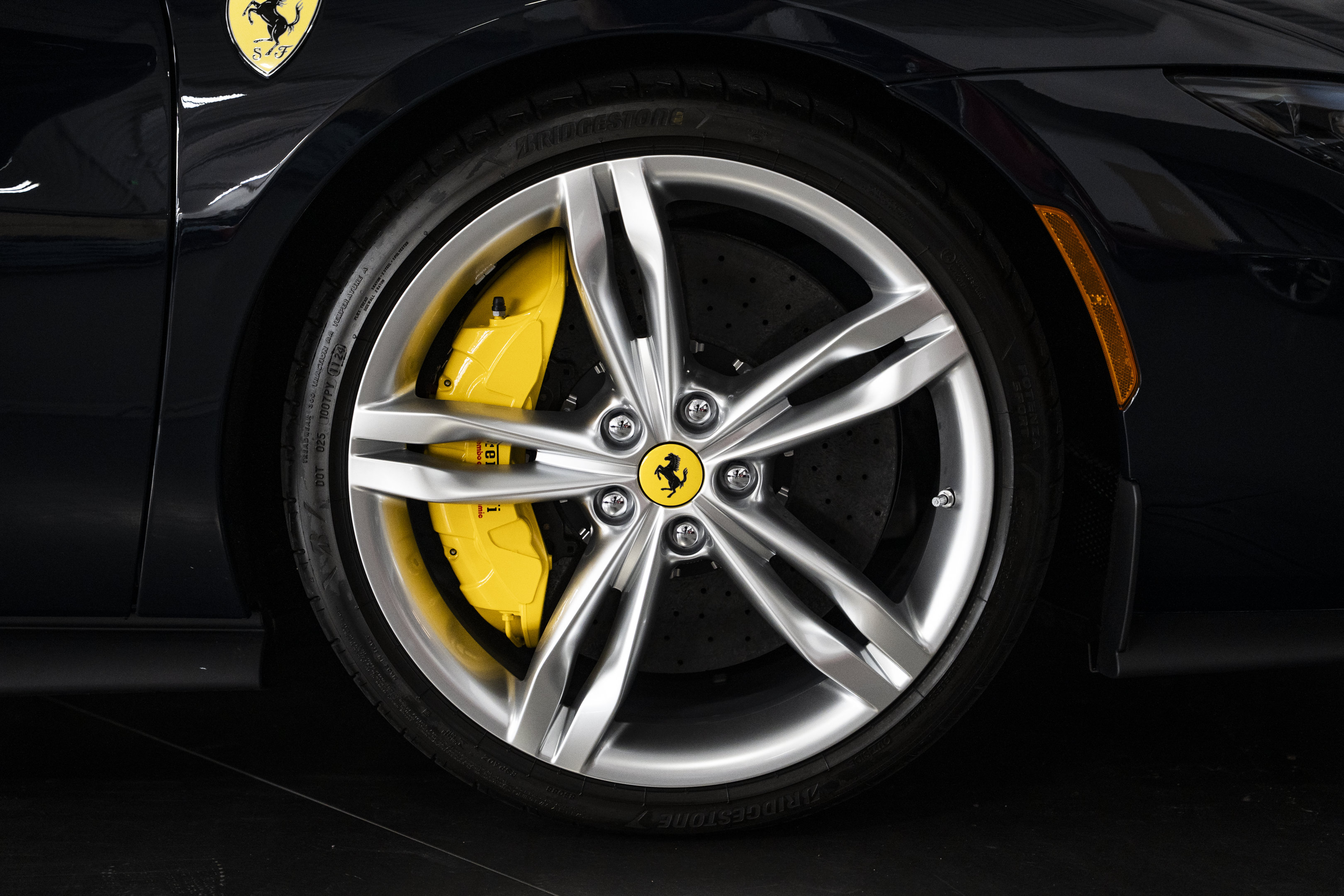 Used 2025 Ferrari 296 GTS RWD image 20