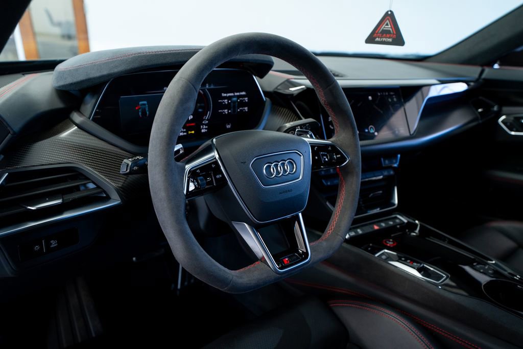 Used 2022 Audi RS e-tron GT w/ Year 1 Package image 34