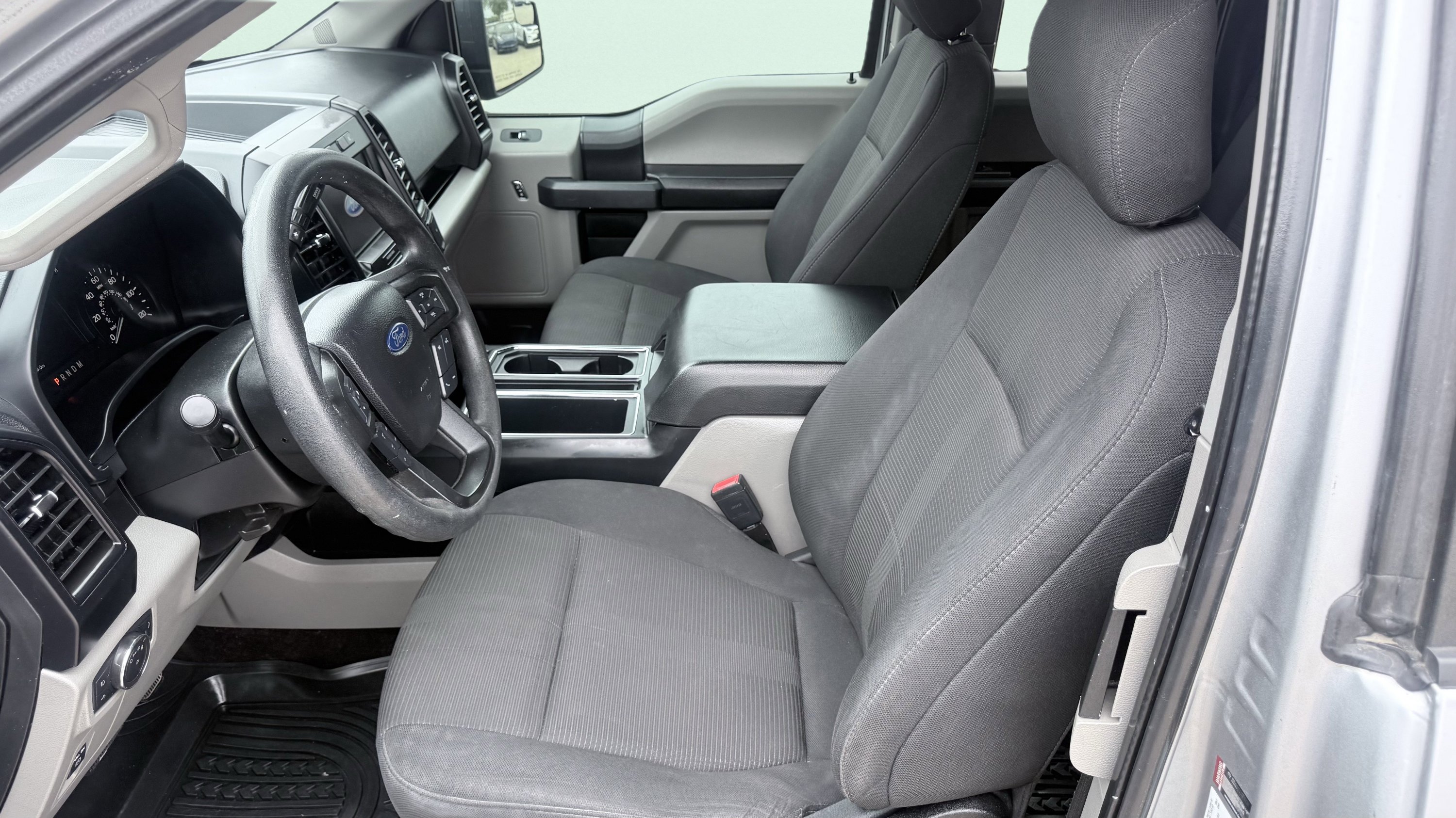 Used 2020 Ford F150 XL w/ Equipment Group 101A Mid RWD image 24