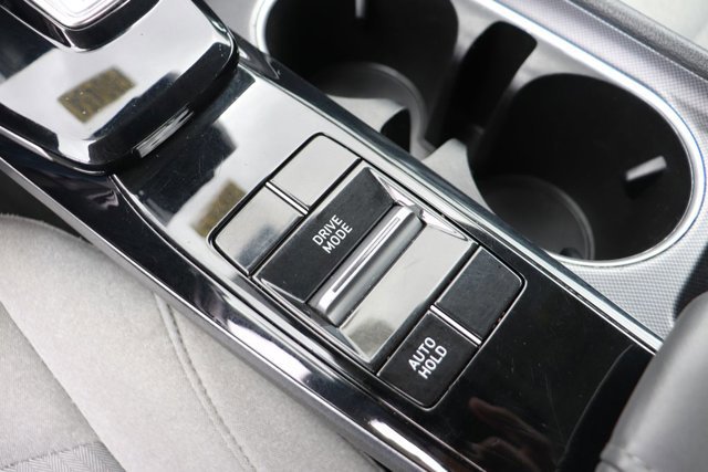 Used 2021 Hyundai Sonata SE FWD image 17