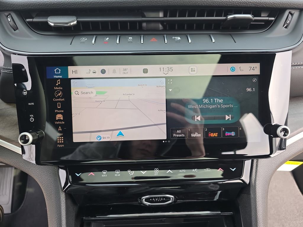 New 2026 Jeep Grand Cherokee Limited image 22