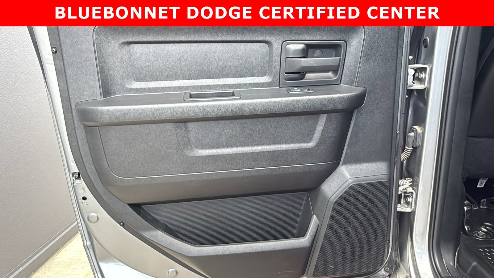 Used 2024 RAM 3500 Tradesman w/ Chrome Appearance Group image 15