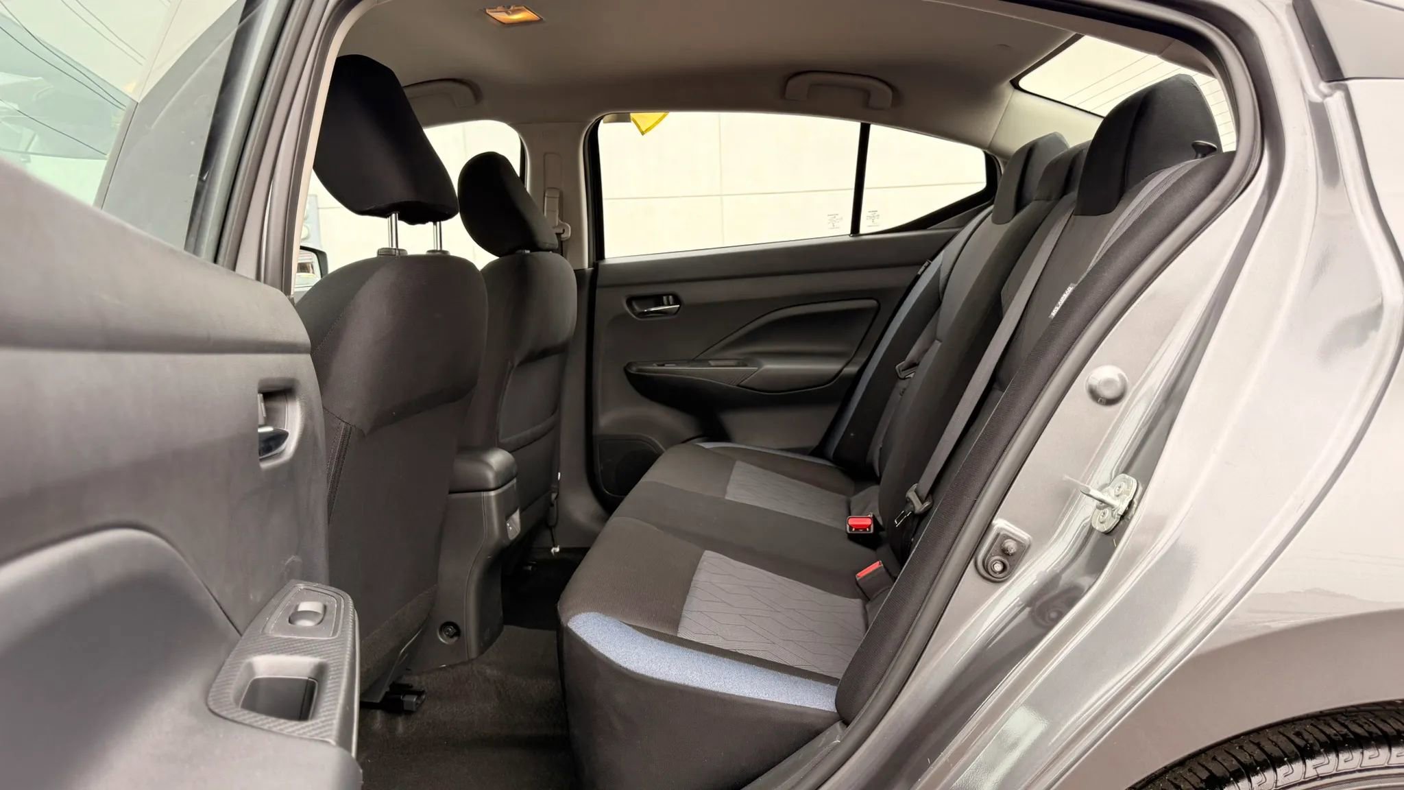 Used 2025 Nissan Versa SV FWD image 13