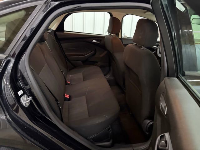 Used 2016 Ford Focus SE image 12