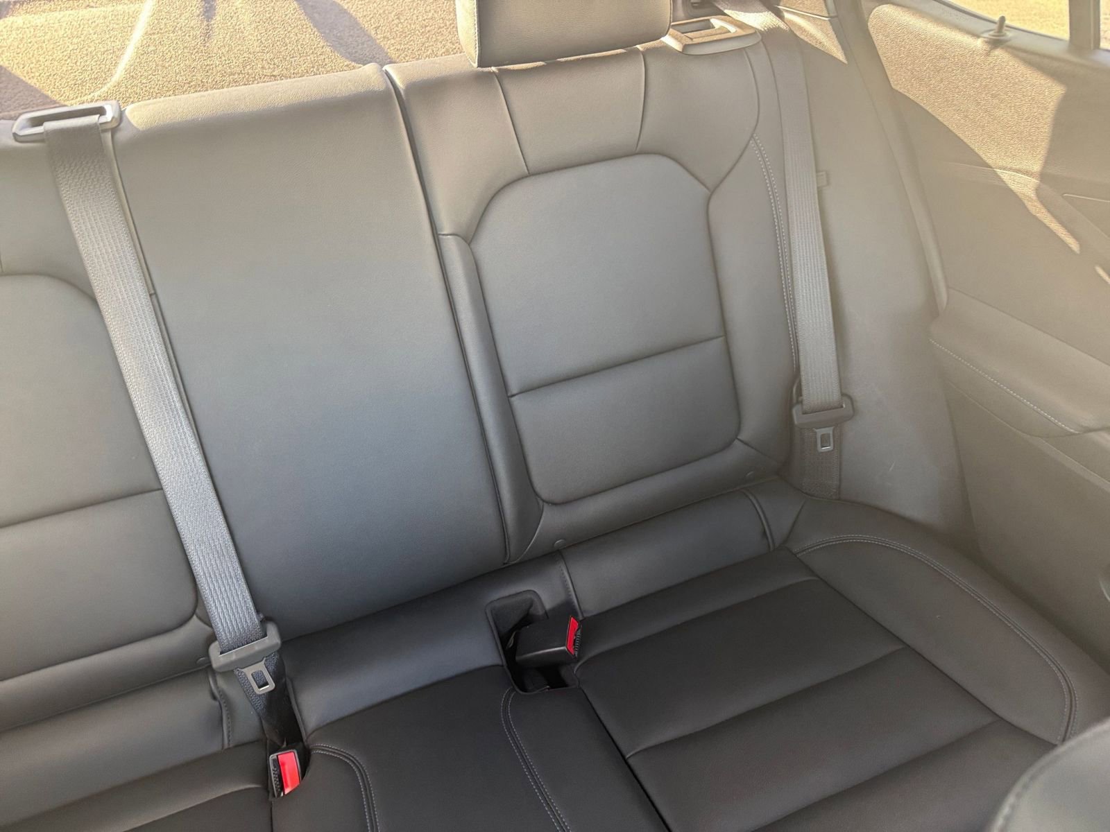 Used 2025 Buick Envista Sport Touring image 35