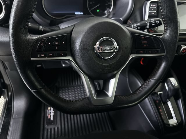 Used 2020 Nissan Kicks SR FWD image 11