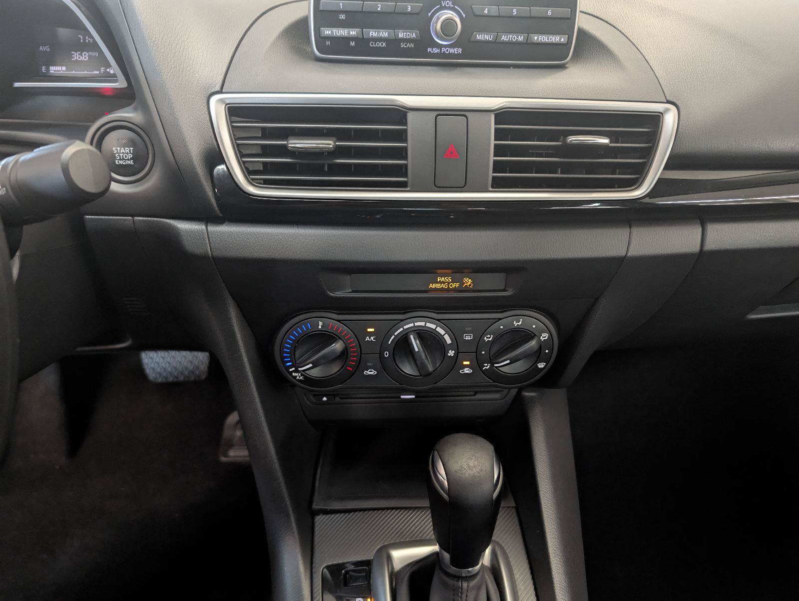 Used 2014 MAZDA MAZDA3 i Sport FWD image 27