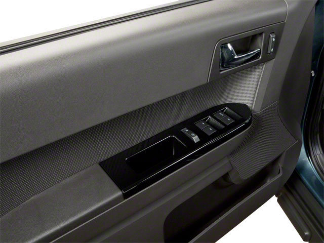 Used 2010 Ford Escape XLT image 9