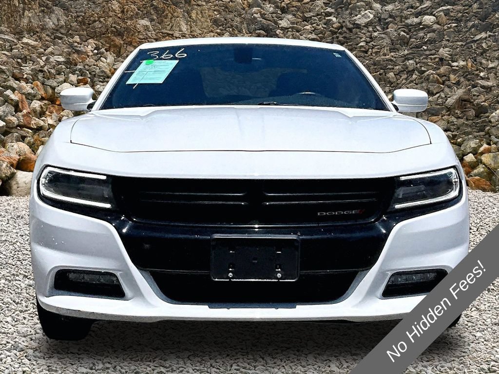 Used 2016 Dodge Charger R/T RWD image 3