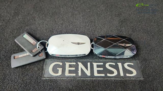 Used 2025 Genesis GV80 3.5T Prestige image 63