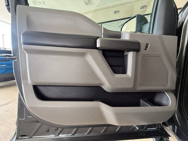 Used 2020 Ford F150 XLT w/ Equipment Group 301A Mid AWD/4WD image 22