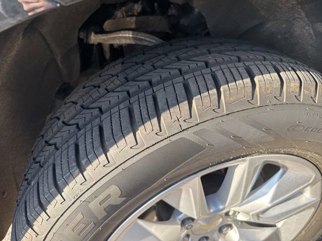 Used 2020 Chevrolet Silverado 1500 Custom w/ Custom Value Package image 8