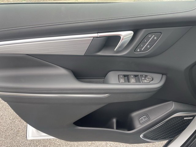 New 2025 Buick Enclave Preferred w/ Power Package image 18