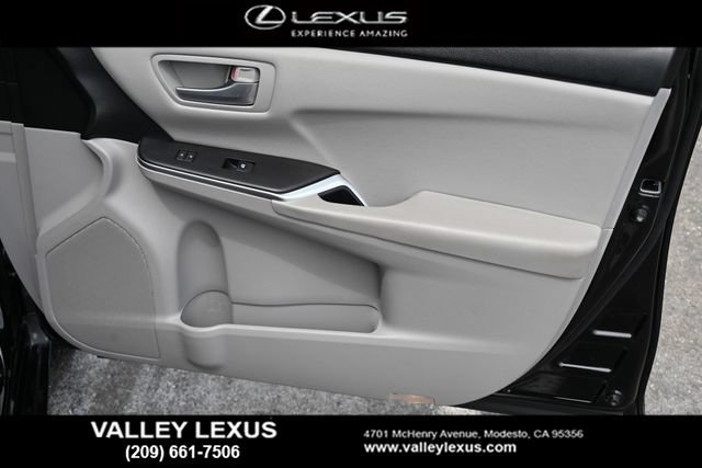 Used 2016 Toyota Camry LE FWD image 19