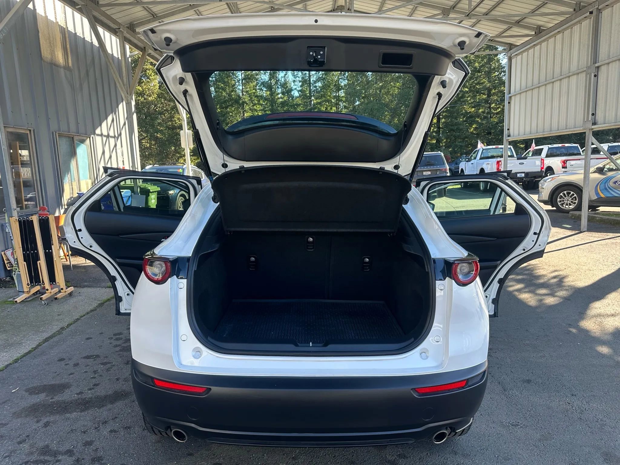 Used 2021 MAZDA CX-30 FWD 2.5 S image 11