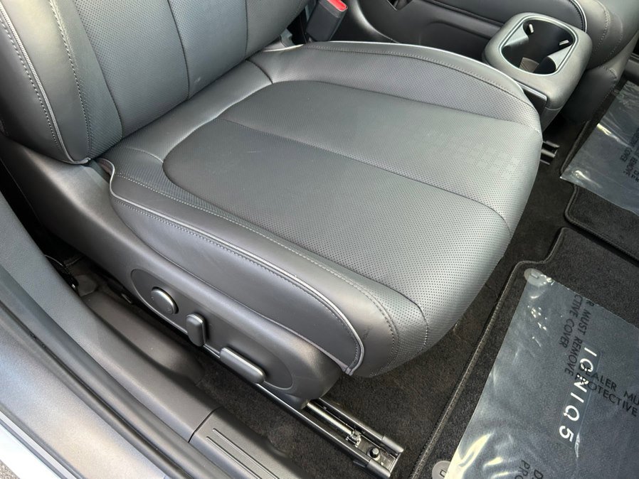 Used 2024 Hyundai Ioniq 5 Limited image 45