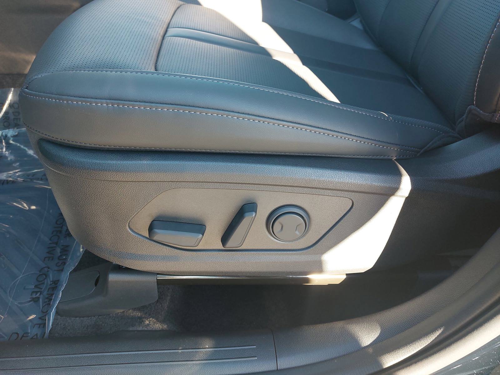 New 2026 Kia Sorento EX w/ EX Premium Package FWD image 31