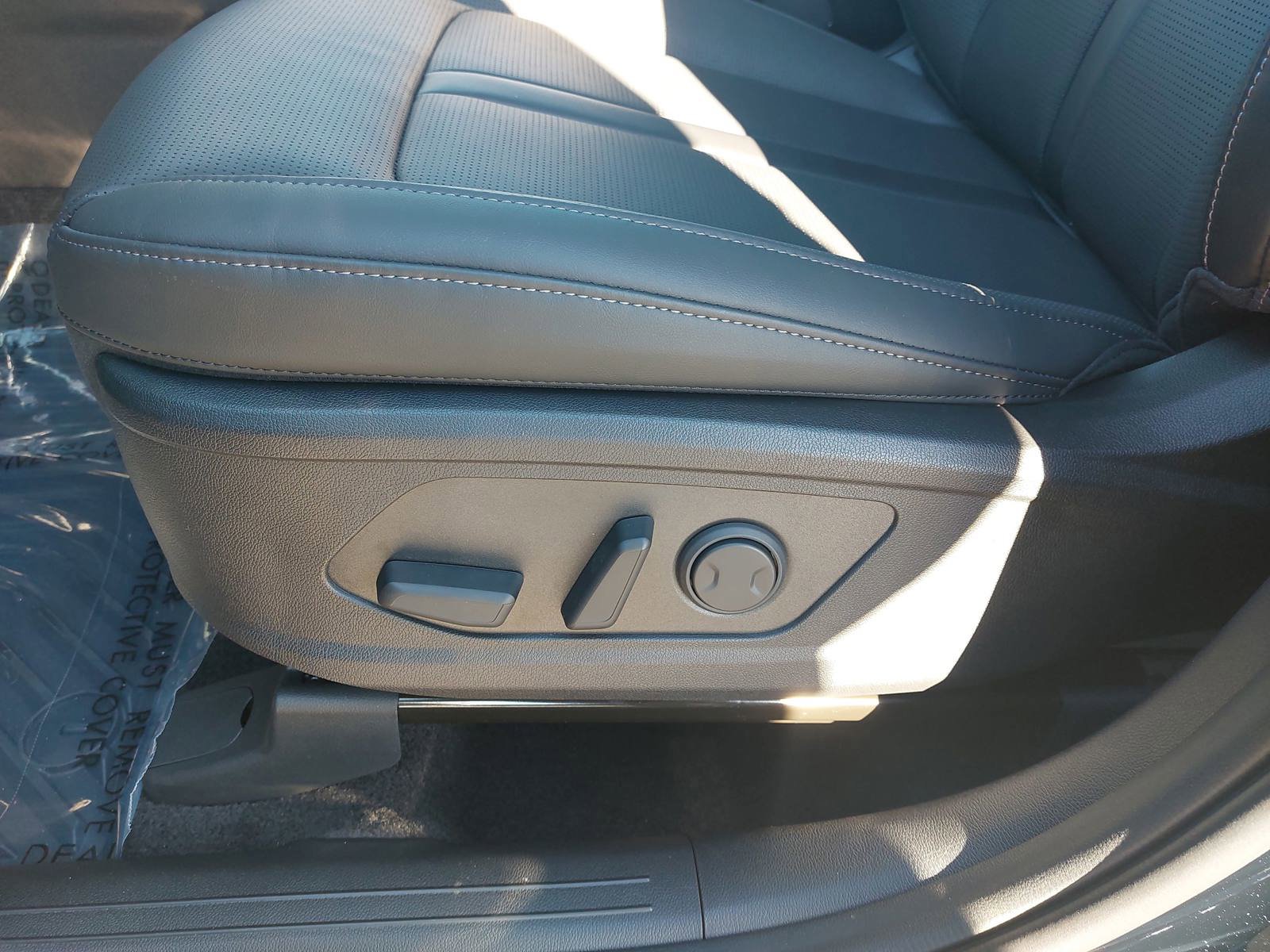 New 2026 Kia Sorento EX w/ EX Premium Package FWD image 31