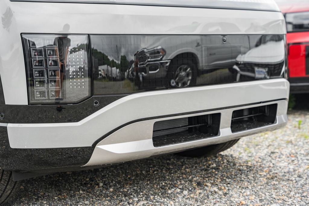 New 2026 Hyundai Ioniq 9 SEL image 13