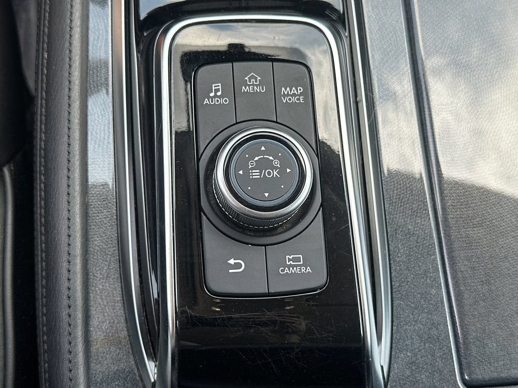 Used 2023 Nissan Armada SV RWD image 28