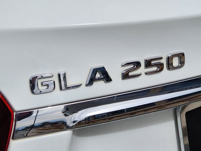 Used 2019 Mercedes-Benz GLA 250 4MATIC image 16