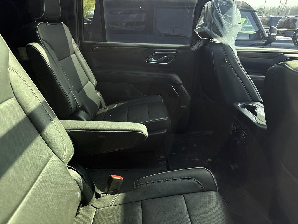 Used 2023 Chevrolet Suburban Premier w/ Max Trailering Package image 19