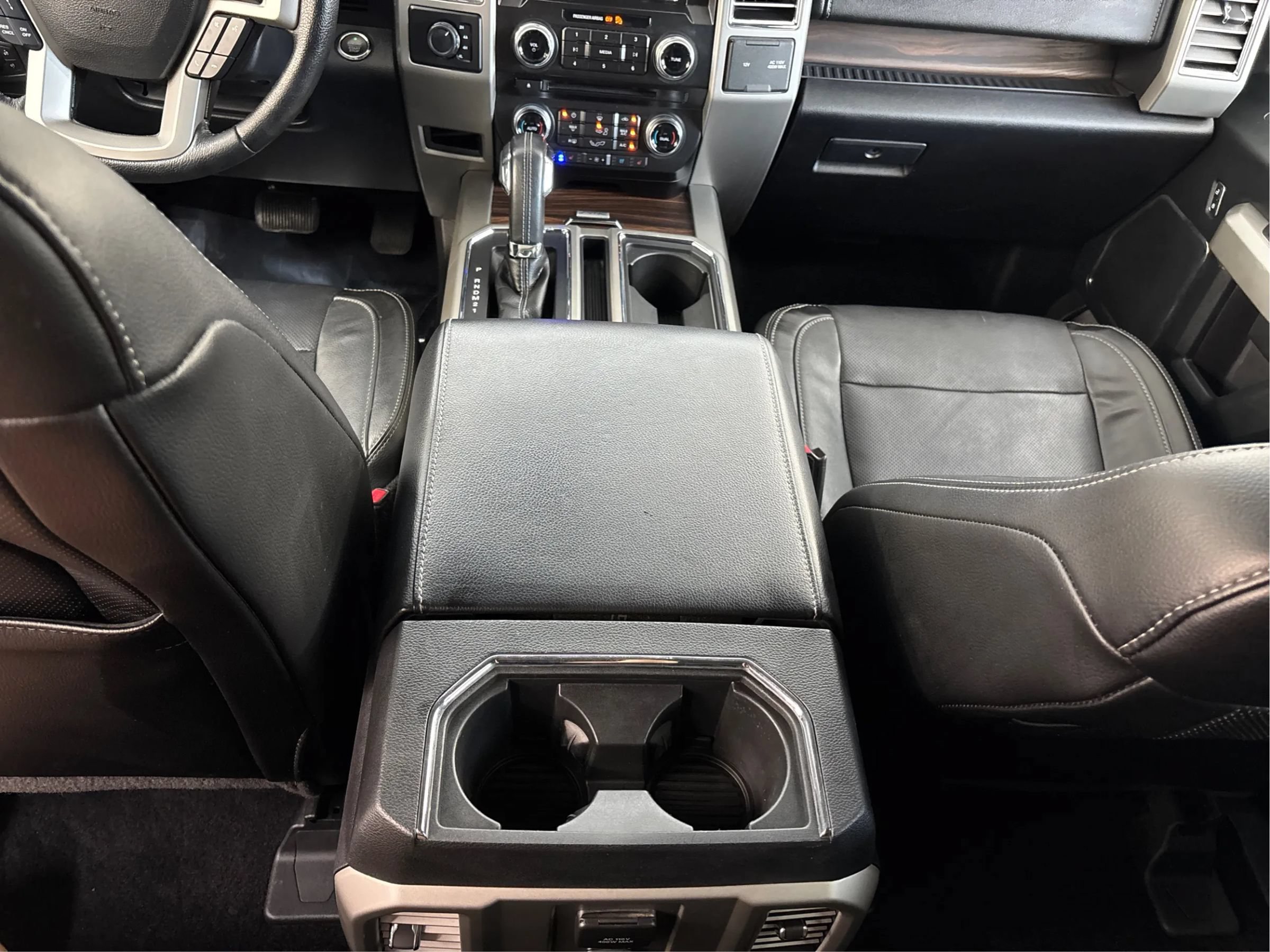 Used 2016 Ford F150 Lariat w/ Equipment Group 502A Luxury AWD/4WD image 20