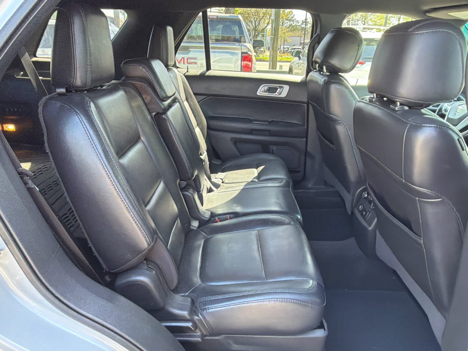 Used 2015 Ford Explorer Limited w/ Equipment Group 301A image 19