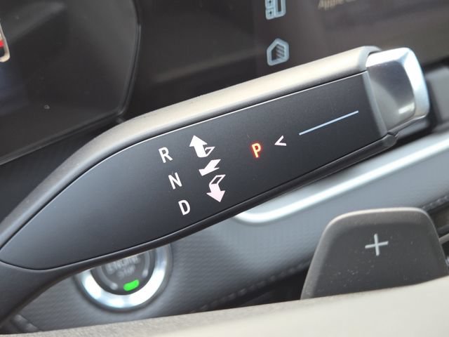New 2027 Chevrolet Equinox LT w/ LPO, Floor Liner Package FWD image 27