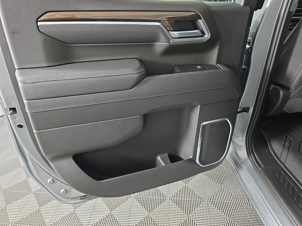 New 2026 Chevrolet Silverado 1500 LT w/ Protection Package image 27