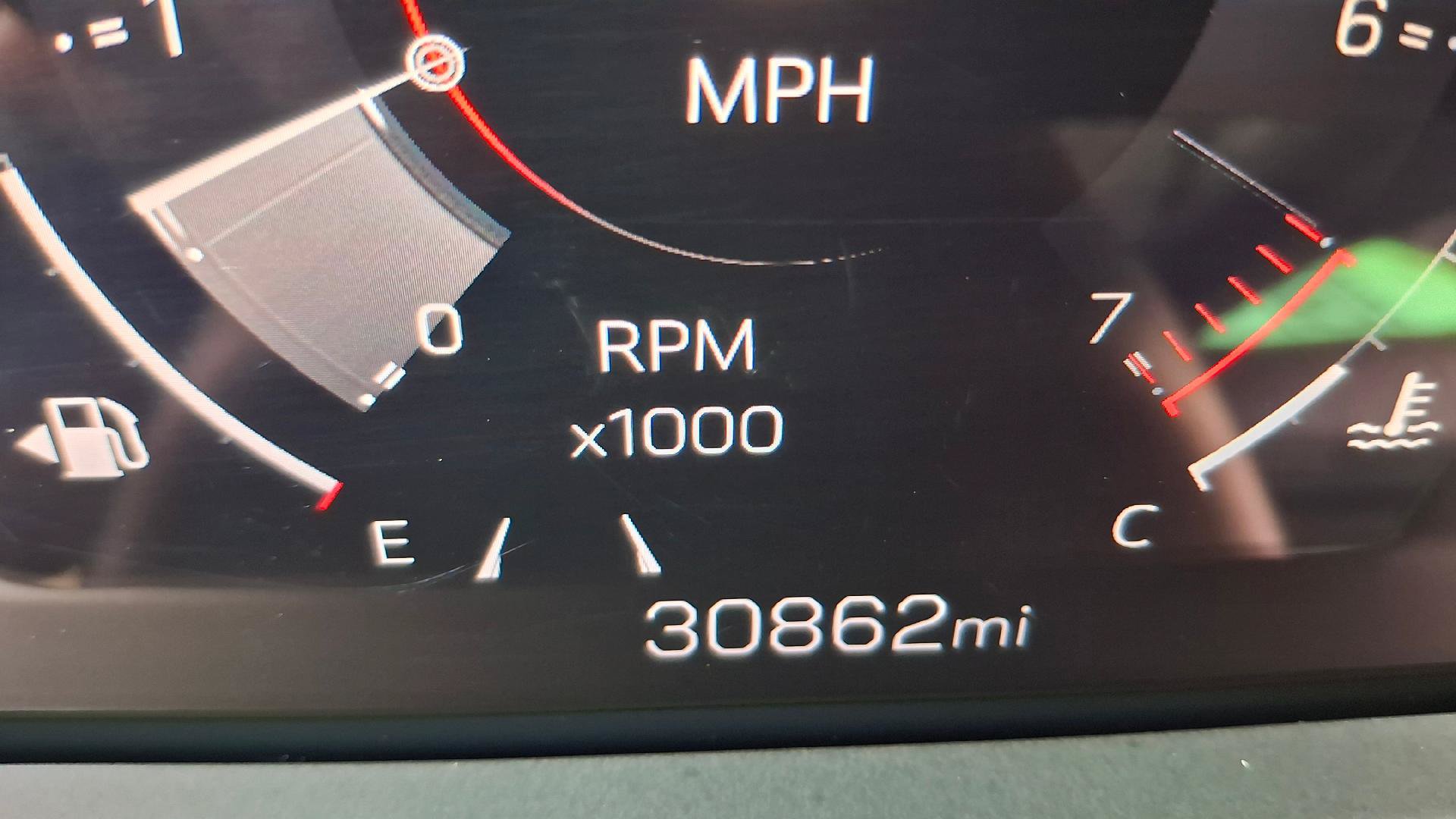Used 2025 GMC Acadia Elevation AWD/4WD image 17