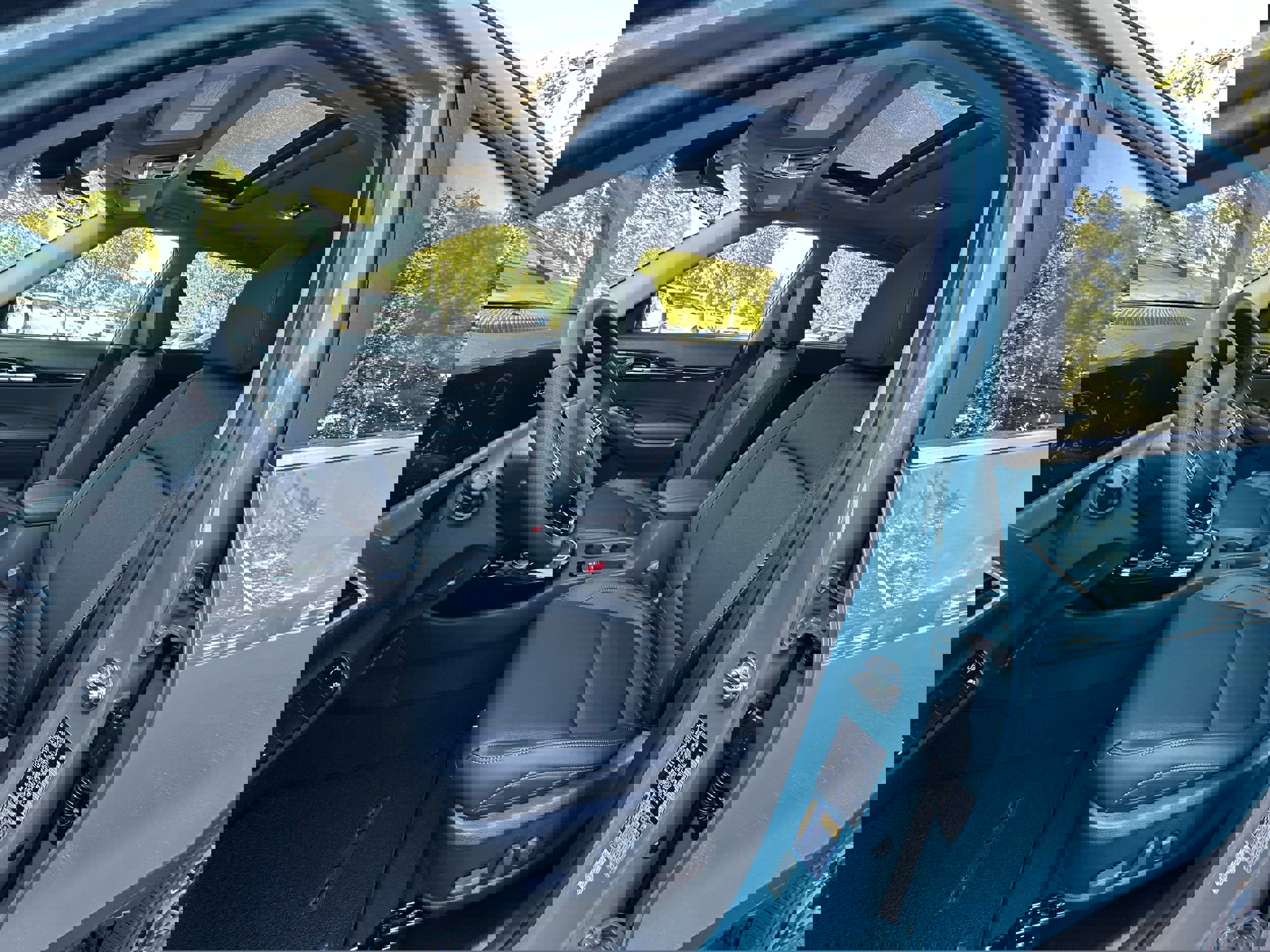 New 2026 Kia Seltos SX w/ SX Sunroof Package image 31