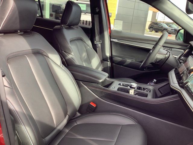 Used 2025 Jeep Wagoneer S Limited image 37